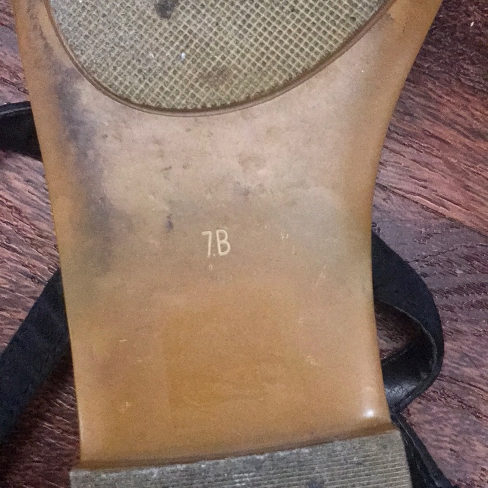 Sandals - Picture 4 of 4